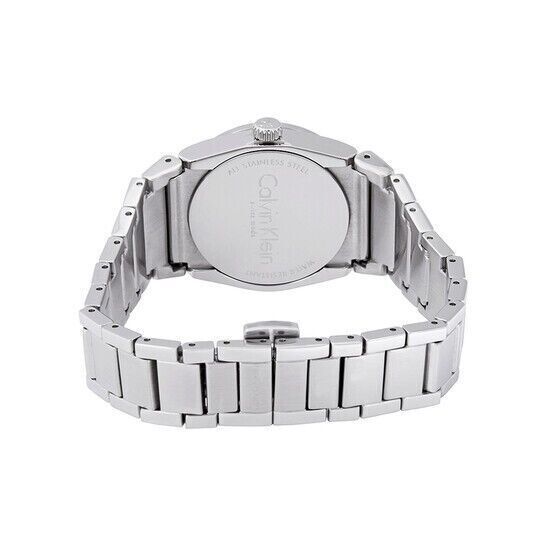 CALVIN KLEIN Step Damenarmbanduhr mit schwarzem Zifferblatt