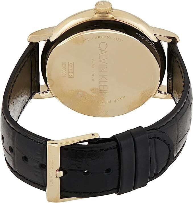 CALVIN KLEIN Established Quarz Herrenarmbanduhr silbernes Zifferblatt
