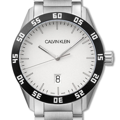 CALVIN KLEIN Quarz Herrenarmbanduhr mit silbernem Zifferblatt