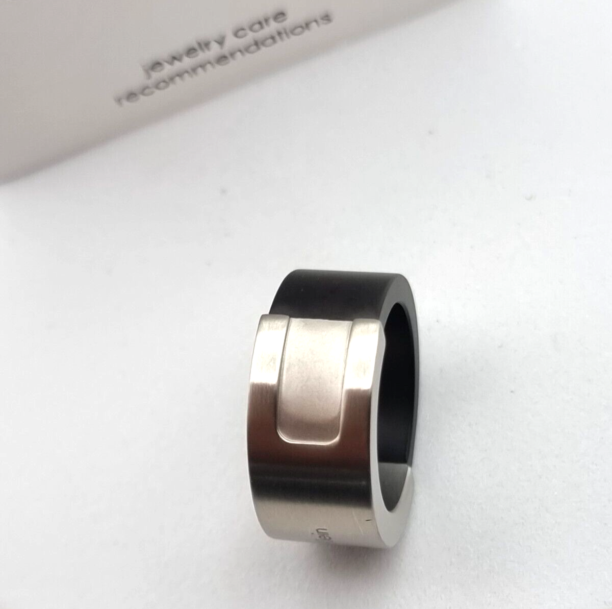 CALVIN KLEIN RING MAGNET EDELSTAHL/SCHWARZ - Gr.  60