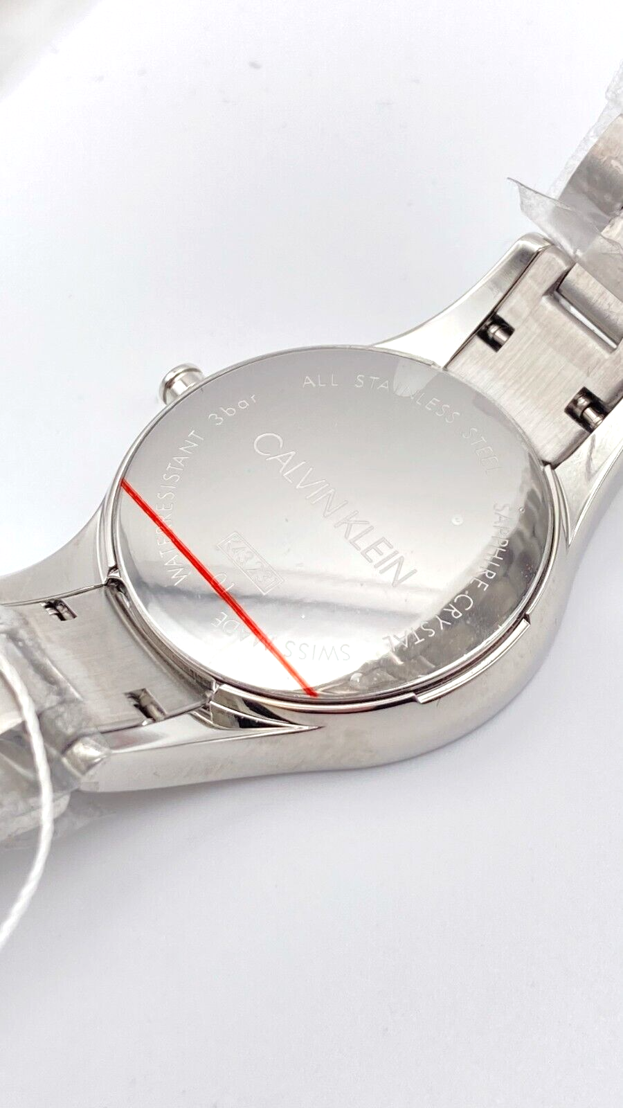 CALVIN KLEIN Simplicity Quarz Damenarmbanduhr mit silbernem Zifferblatt