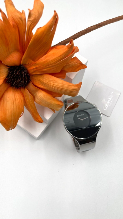 CALVIN KLEIN nahtlose schwarze Zifferblatt Damenquarzarmbanduhr