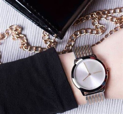 CALVIN KLEIN Minimal Quarzuhr mit silbernem Zifferblatt Unisex