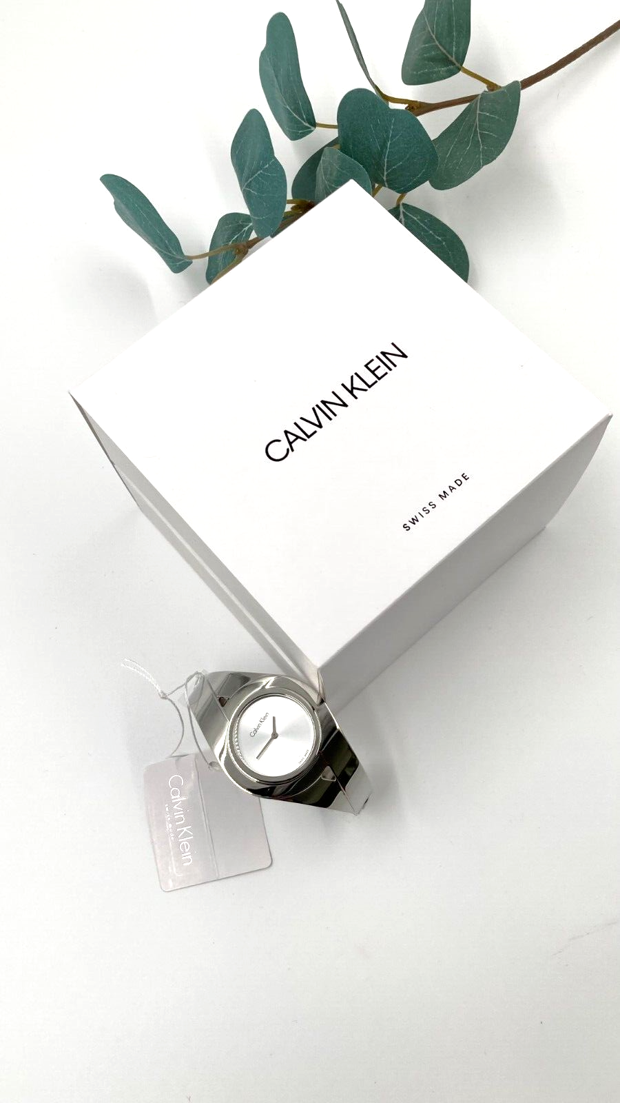 CALVIN KLEIN Sinnliche Silber Zifferblatt Medium Armreif Damen Uhr