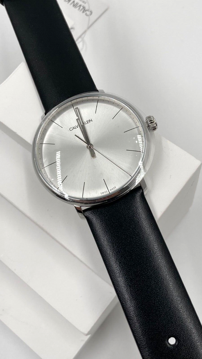 CALVIN KLEIN High Noon Quarz-Herrenuhr mit silbernem Zifferblatt K8M211C6