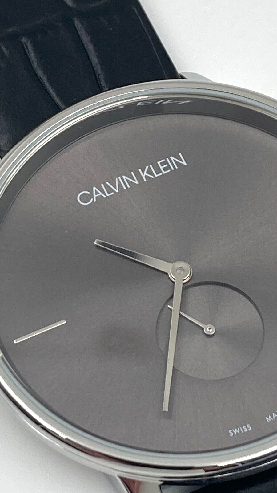 CALVIN KLEIN Accent Herren Quarz Uhr mit schwarzem Zifferblatt