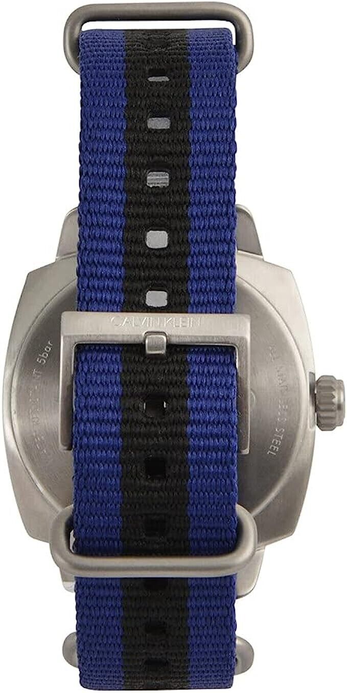 CALVIN KLEIN Fraternity Herren Quarz Uhr mit blauem Zifferblatt