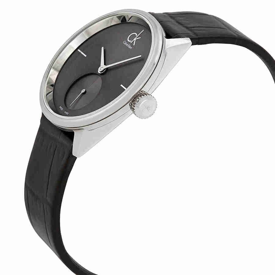 CALVIN KLEIN Accent Damenarmbanduhr mit schwarzem Zifferblatt und Leder