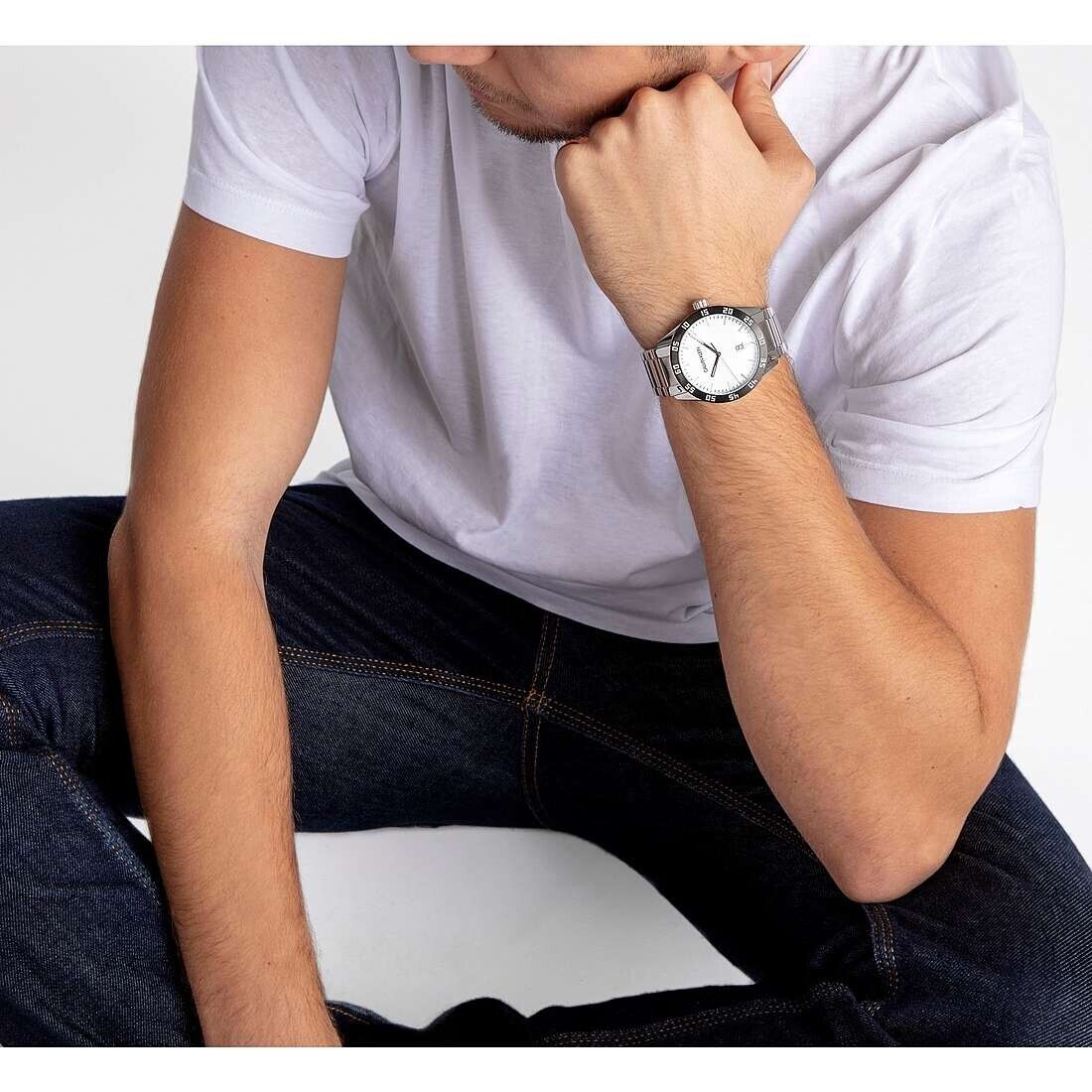 CALVIN KLEIN Quarz Herrenarmbanduhr mit silbernem Zifferblatt