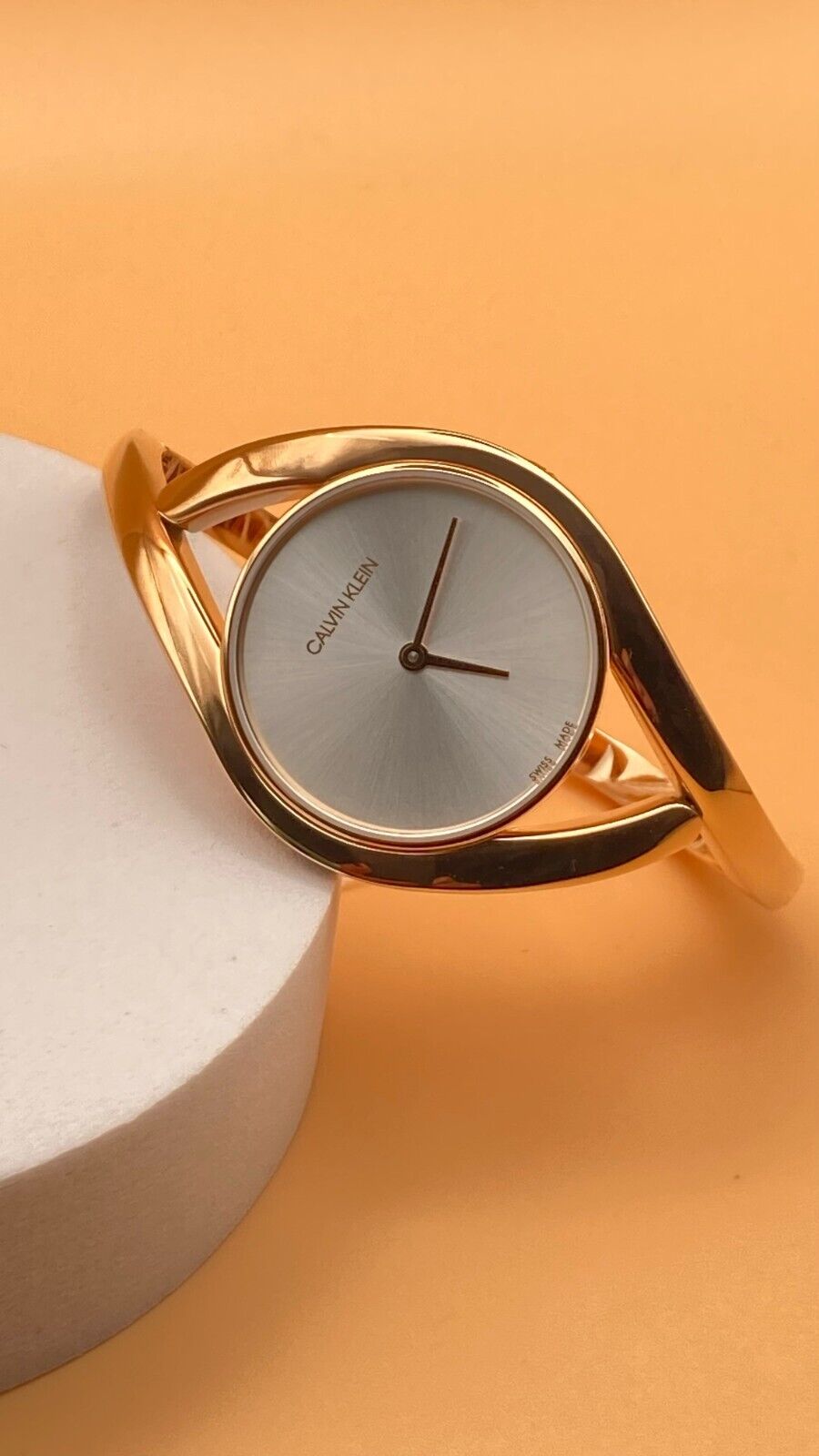 CALVIN KLEIN Party Silber Zifferblatt Kleine Armreif Damen Uhr