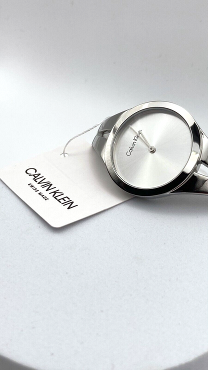 CALVIN KLEIN Addict Silber Zifferblatt Kleine Armreif Damen Uhr
