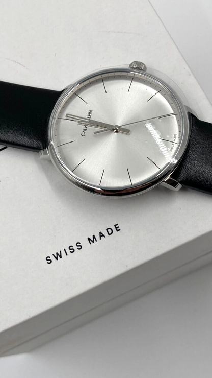 CALVIN KLEIN High Noon Quarz-Herrenuhr mit silbernem Zifferblatt K8M211C6