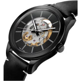 Calvin Klein Swing Herrenuhr mit 41mm Gehäuse, Automatikwerk, Swiss Made, stilvolles Design, schwarzes Zifferblatt und Edelstahlarmband