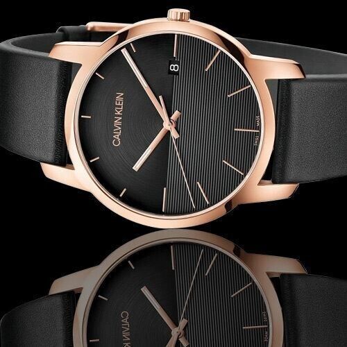 Calvin Klein City Herrenuhr mit 43mm Gehäuse, Quarzuhr, Swiss Made, stilvolles Design, Edelstahlarmband
