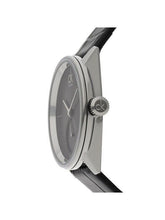 Calvin Klein Damenuhr Accent, 32mm, Swiss Made mit stilvollem Zifferblatt und elegantem Armband.