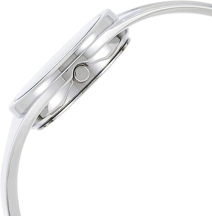 Calvin Klein Damenuhr Swiss Made, Quarzuhr mit elegantem Zifferblatt und Edelstahlarmband, stilvolles Accessoire für Damen