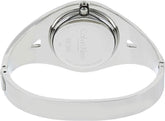 Calvin Klein Damenuhr Swiss Made mit silbernem Zifferblatt, Edelstahlarmband und minimalistischer Designoptik.