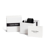 Calvin Klein Damenuhr Classic, 30mm Quarzuhr mit silbernem Zifferblatt und Edelstahlarmband, Swiss Made.