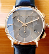 Calvin Klein Posh Herren-Chronograph, 42mm, dunkelgraues Zifferblatt, Swiss Made, Herrenuhr mit Edelstahlarmband