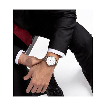 Calvin Klein Even Herrenuhr, Quarzuhr mit 42mm Gehäuse, Swiss Made, stilvolles Uhrenmodell mit silbernem Zifferblatt und Lederarmband