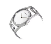 Calvin Klein Damenuhr mit Quarzwerk, 32,5 mm Gehäuse, Swiss Made, elegantes Design, auf weißem Hintergrund.