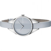 Calvin Klein Rebel Damenuhr mit 29mm Gehäuse, hellgrauem Zifferblatt und Swiss Made Uhrwerk, elegantes Accessoire für Damen