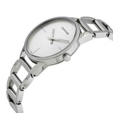 Calvin Klein Stately Quarzuhr 33mm Swiss Made mit silbernem Zifferblatt und Edelstahlarmband, elegant und modern.