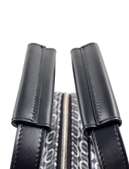 Schwarze Davidoff Colorama Business Tasche mit Reißverschluss, elegante Tasche für Geschäftsbedarf, aus robustem Material.