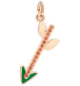 Dodo Arrow Anhänger aus 9 Karat Rosegold mit orange Saphir und grünem Emaille, eleganter Charm für Schmuck.