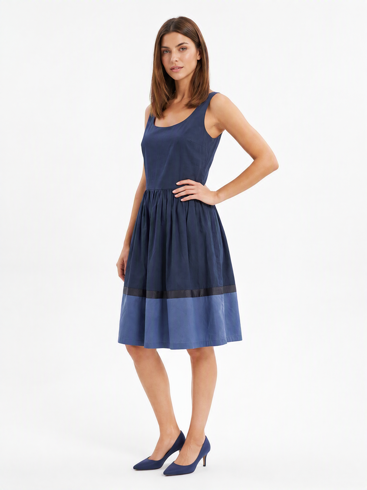Armani Jeans Kleid Damen Dunkelblau — on model