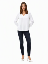 Armani Jeans Bluse Damen Weiß — on model