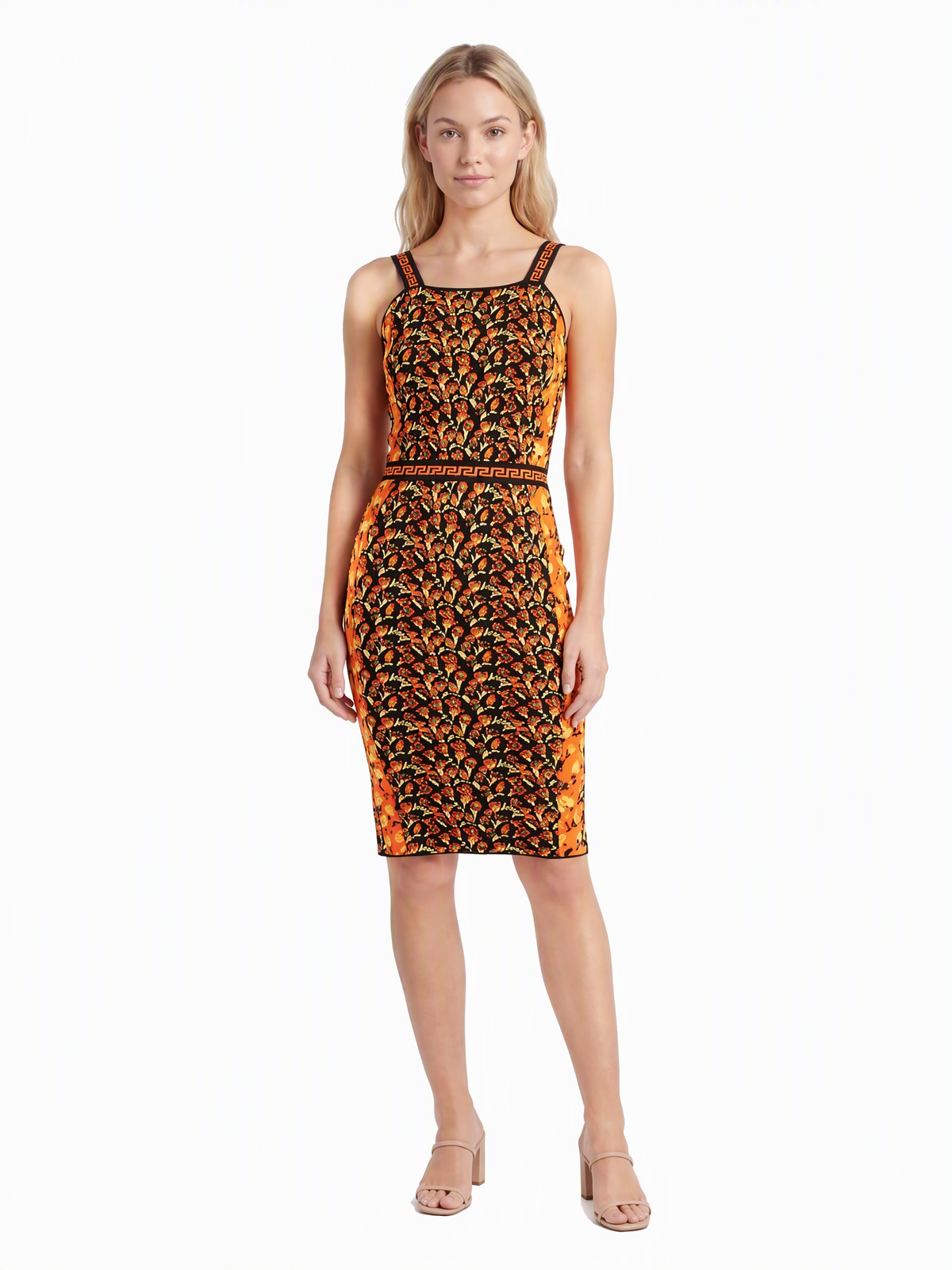 Versace Kleid Blumenmuster Orange Schwarz — on model