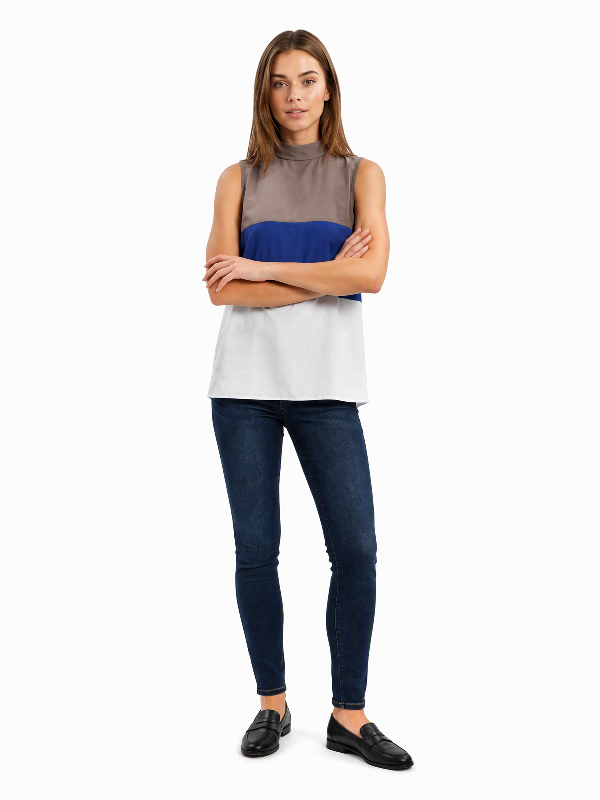 Emporio Armani R2K51T R9802 010 R1 Ärmellose Bluse Mehrfarbig — on model