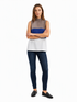 Emporio Armani R2K51T R9802 010 R1 Ärmellose Bluse Mehrfarbig — on model