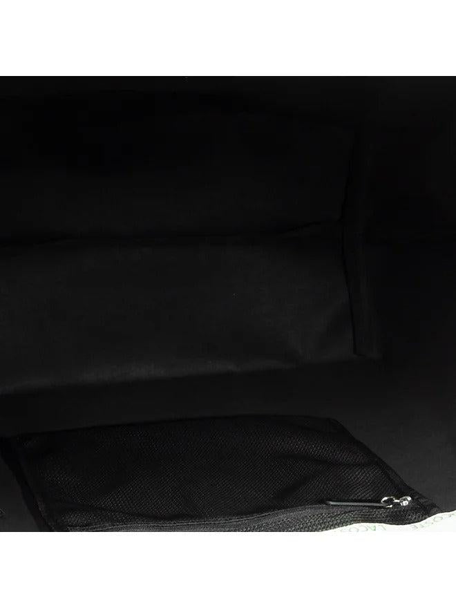 Schwarze Lacoste Damen Shopping Bag aus strapazierfähigem Material, mit Logo-Details und geräumigem Innenraum.