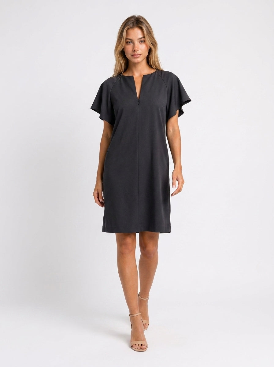 Emporio Armani Kleid Schwarz — on model