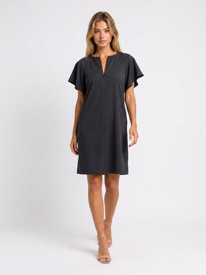 Emporio Armani Kleid Schwarz — on model