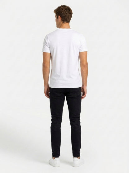 Lacoste TH6996 Original T-Shirt Weiß — on model