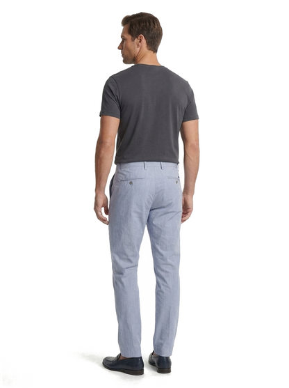 Armani Jeans Hose Blau (3Y6P68 6NENZ) — on model